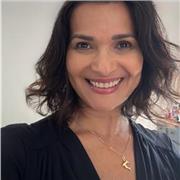 I am a journalist passionate about literature and the Portuguese language and it would be a pleasure to teach about the rich culture of my country through my vast experience as a communications professional.